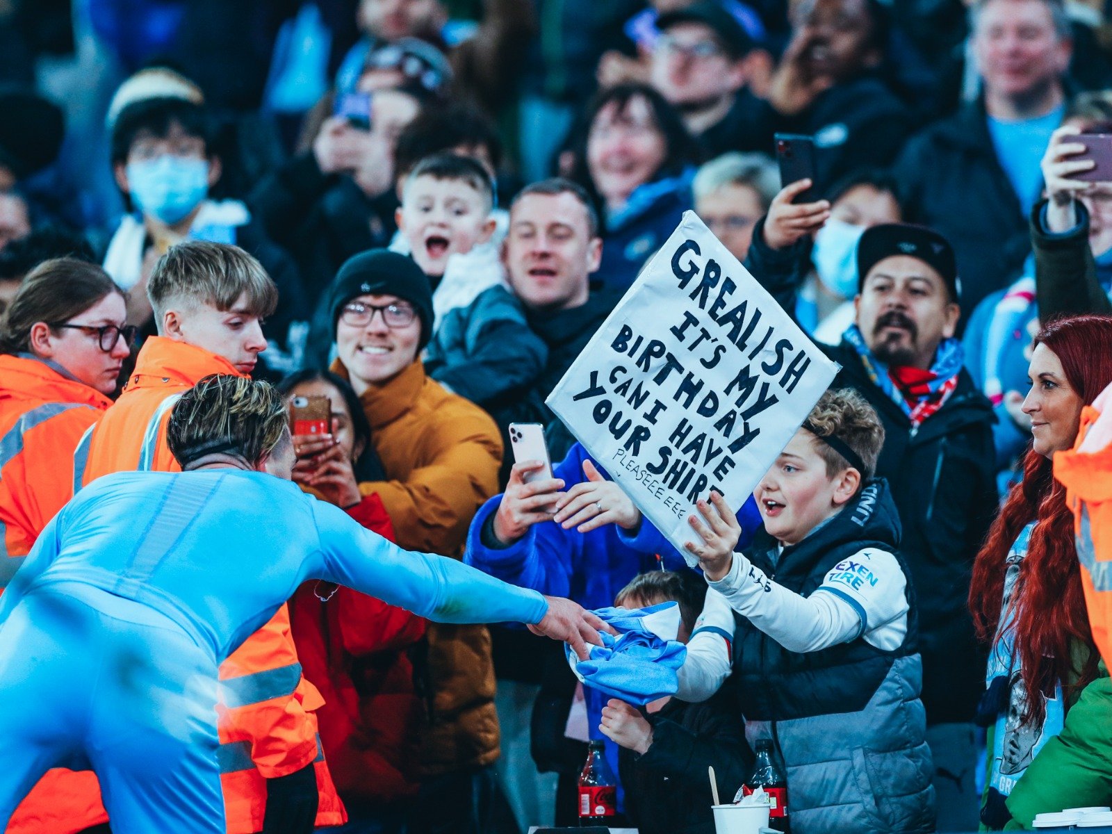 地迅速扩展 地迅速扩展